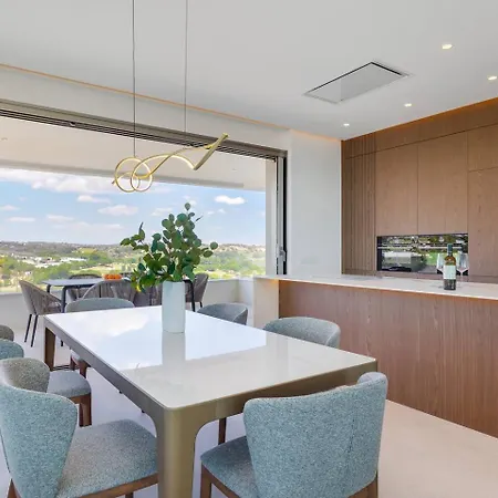 Luxury With Panoramic Views Colinas Apartment